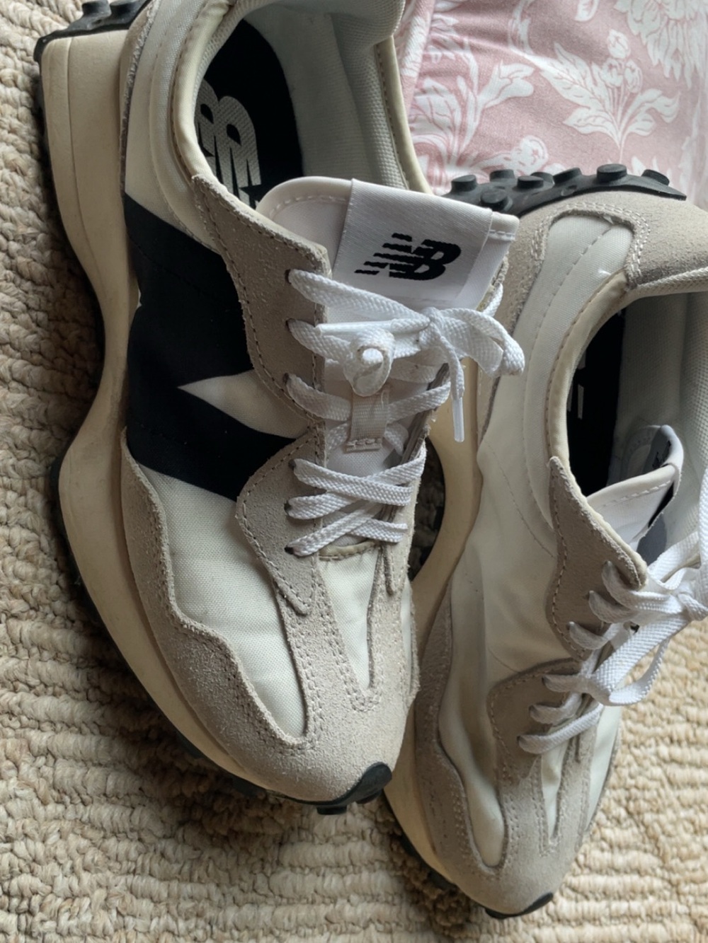 New Balance Women’s White, Black and Cream Retro Runner Sneakers